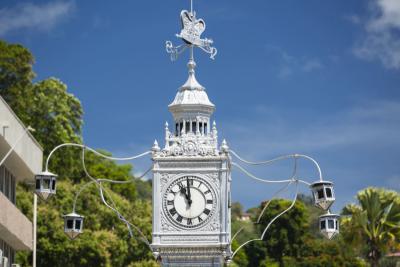 Flow (Vacaylux) Tour Guide