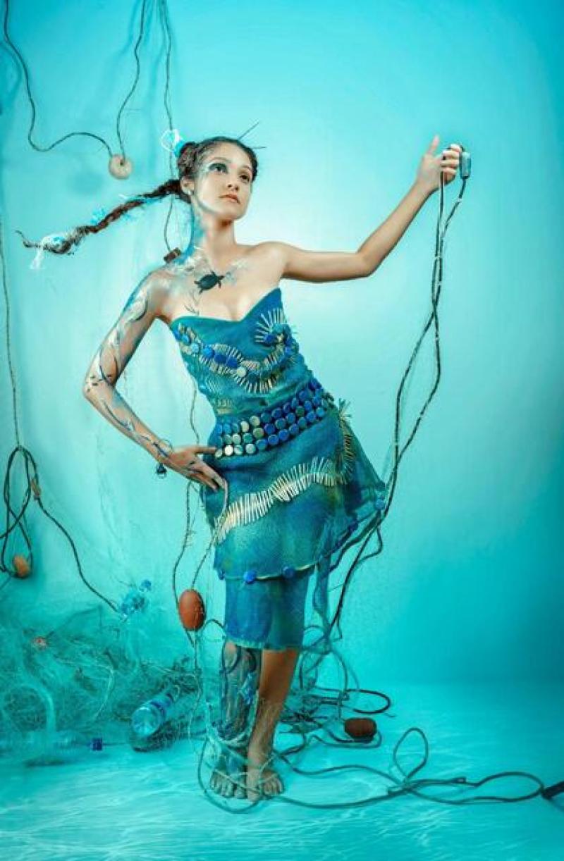 Body As A Shell Art Transform Your Body into a Art work: Torso/Stomach body painting ...